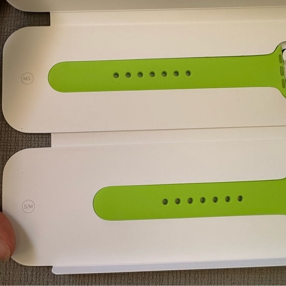 NWT Original Apple Watch Series 9 8 7 SE 38MM 40mm 41MM in Green Sport Band - Picture 10 of 10